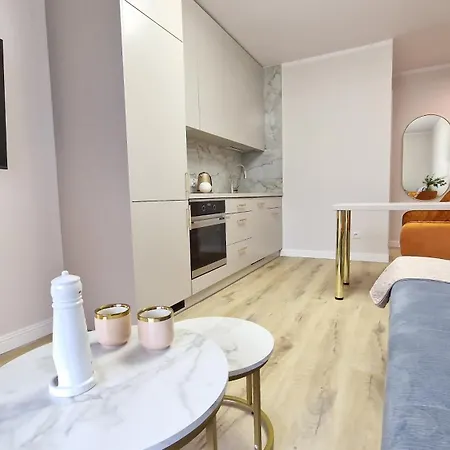 77 Flou Przystan Letnica, Parking & 800m Plaza Apartment Gdansk
